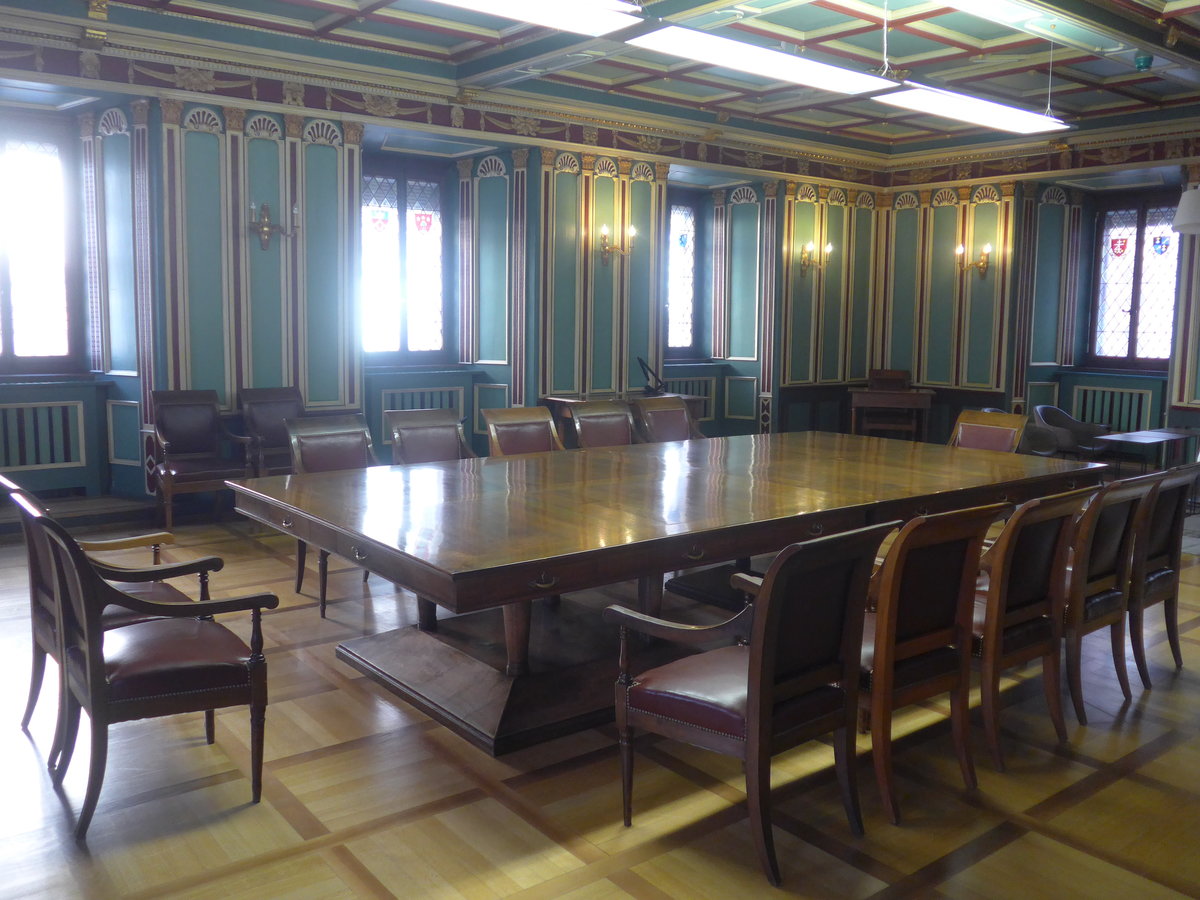 (209'498) - Regierungssaal im Rathaus am 9. September 2019 in Sion