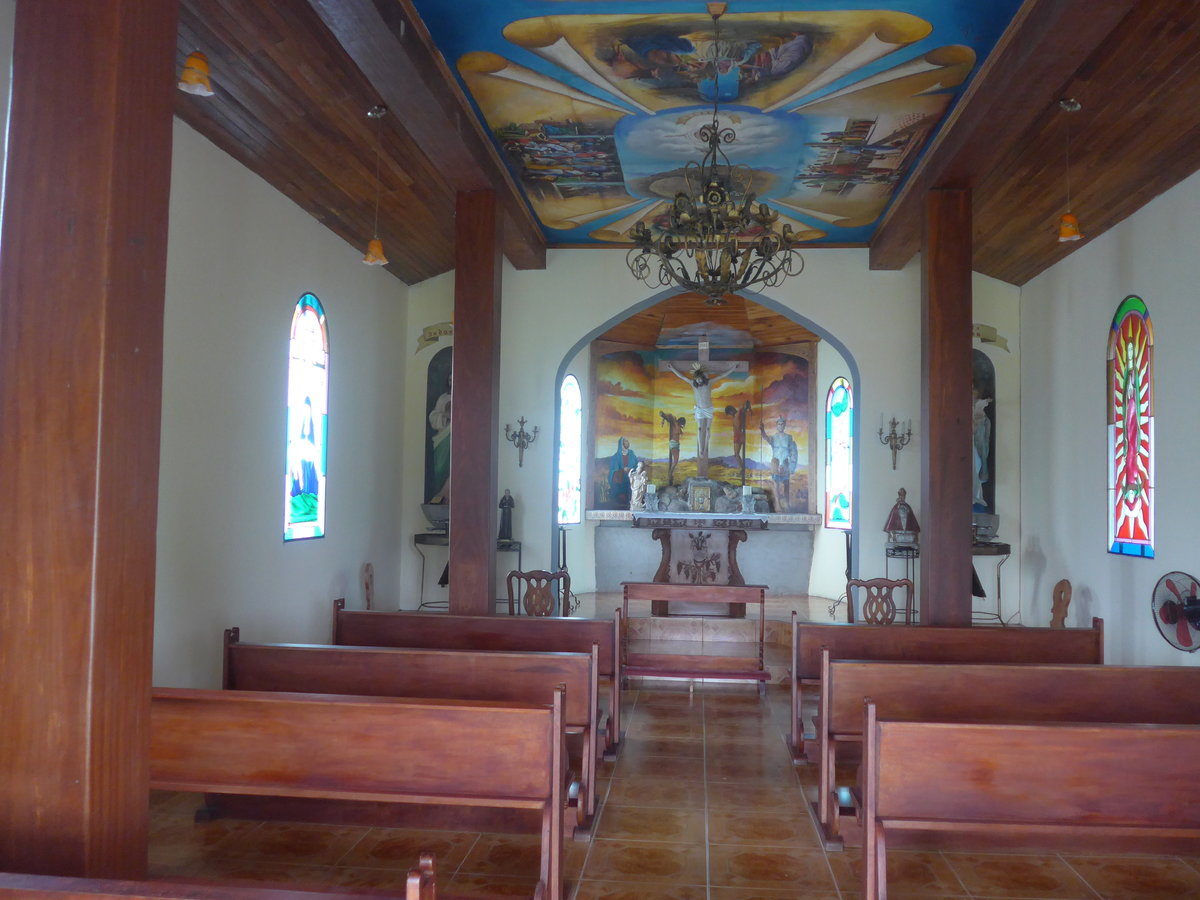 (211'422 - Inneres der Kapelle am 16. November 2019 in Nuevo Arenal, Los Hroes