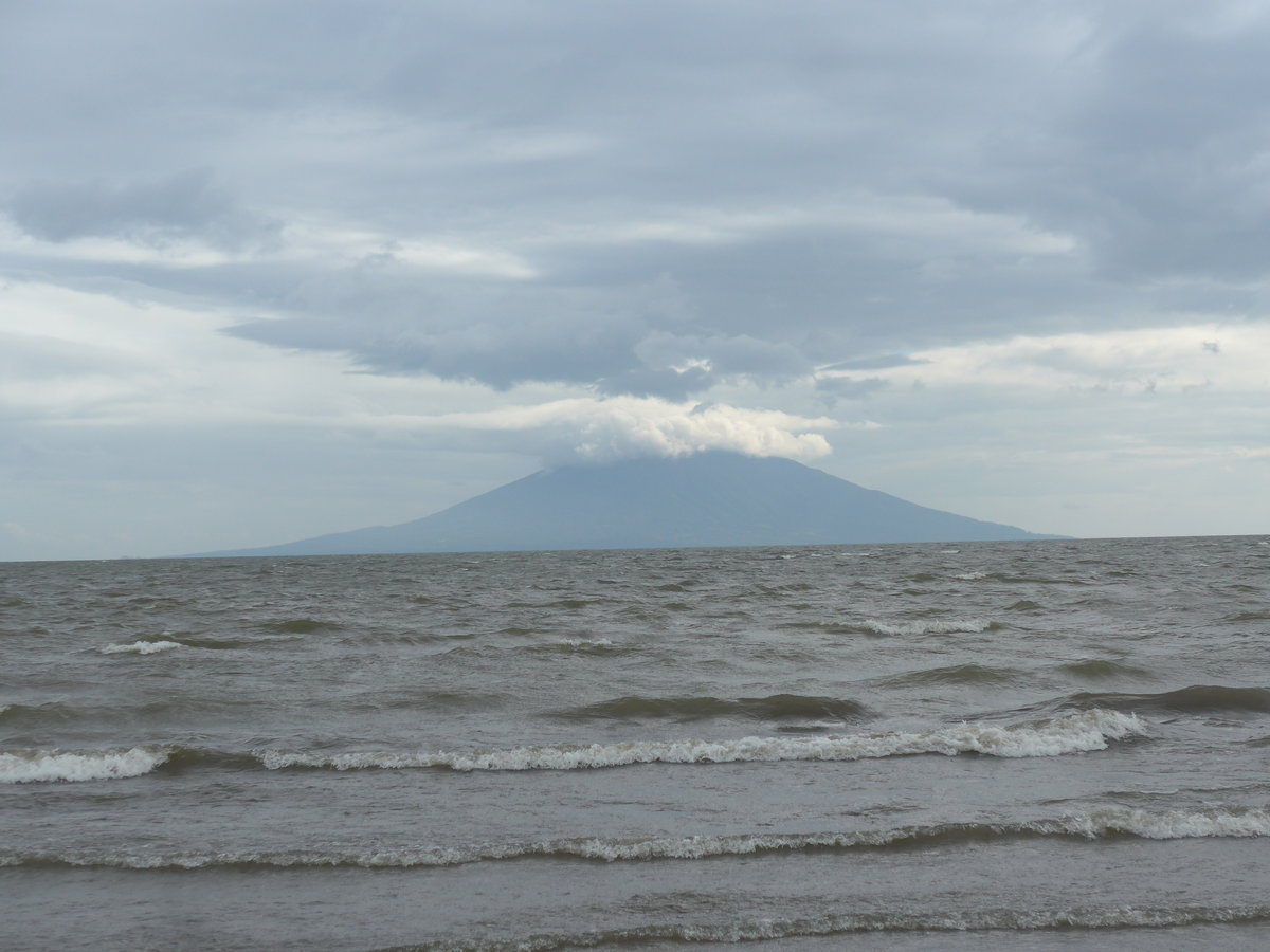 (211'952) - Vulkan Maderas im Nicaraguasee am 22. November 2019 von El Coco aus