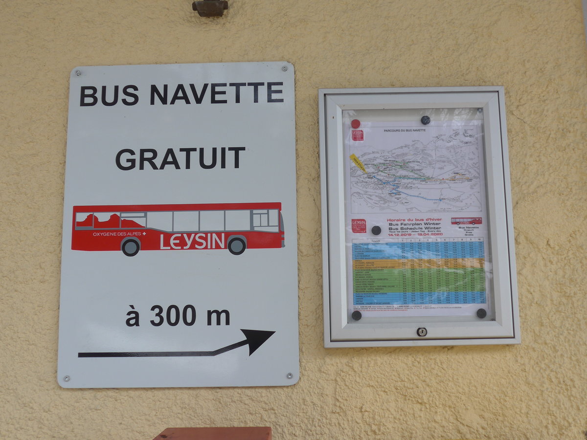 (214'916) - Info Bus Navette Leysin am 29. Februar 2020 beim Bahnhof Leysin Village
