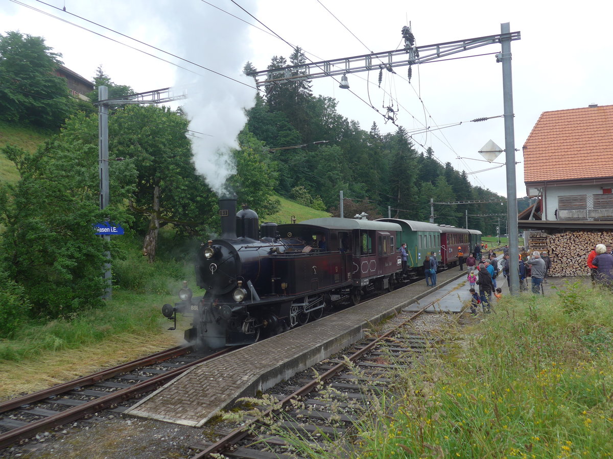 (217'987) - BSB-Dampflokomotive - Nr. 51 - am 14. Juni 2020 im Bahnhof Wasen