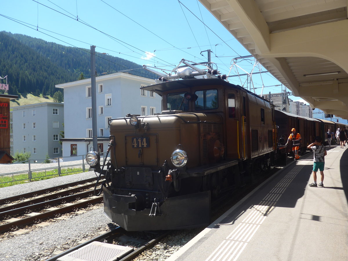 (218'892) - RhB-Lokomotive - Nr. 414 - am 20. Juli 2020 im Bahnhof Davos Dorf