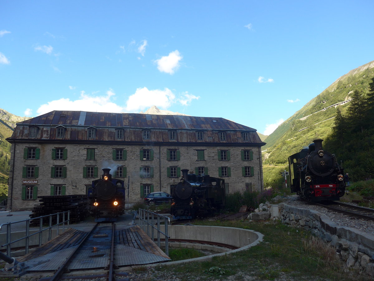 (220'015) - DFB-Dampflokomotiven - Nr. 1, 9 + 704 - am 22. August 2020 in Gletsch