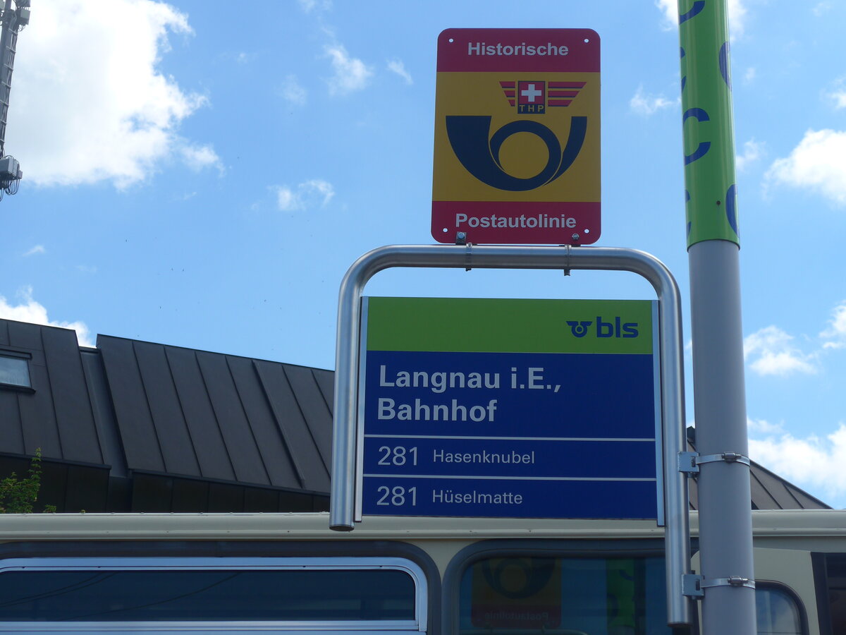 (225'862) - bls-bus/THP-Haltestelle - Langnau, Bahnhof - am 13. Juni 2021