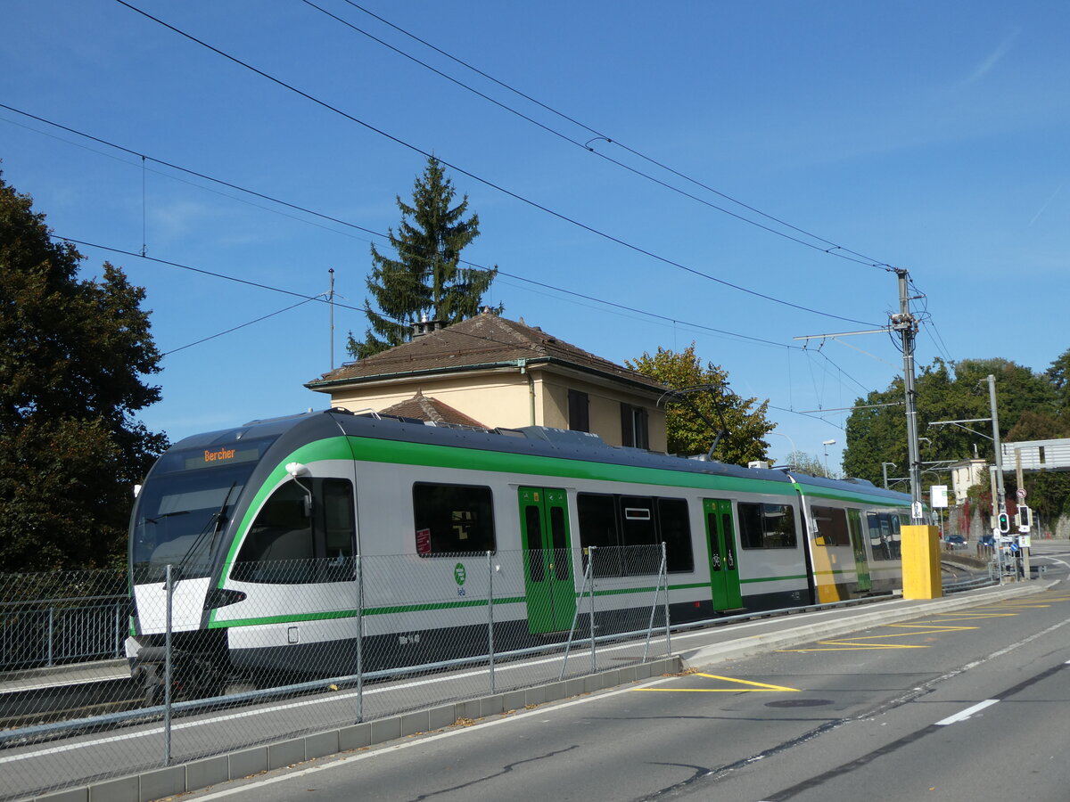 (228'830) - LEB-Pendelzug - Nr. 48 - am 11. Oktober 2021 im Bahnhof Prilly-Chasseur
