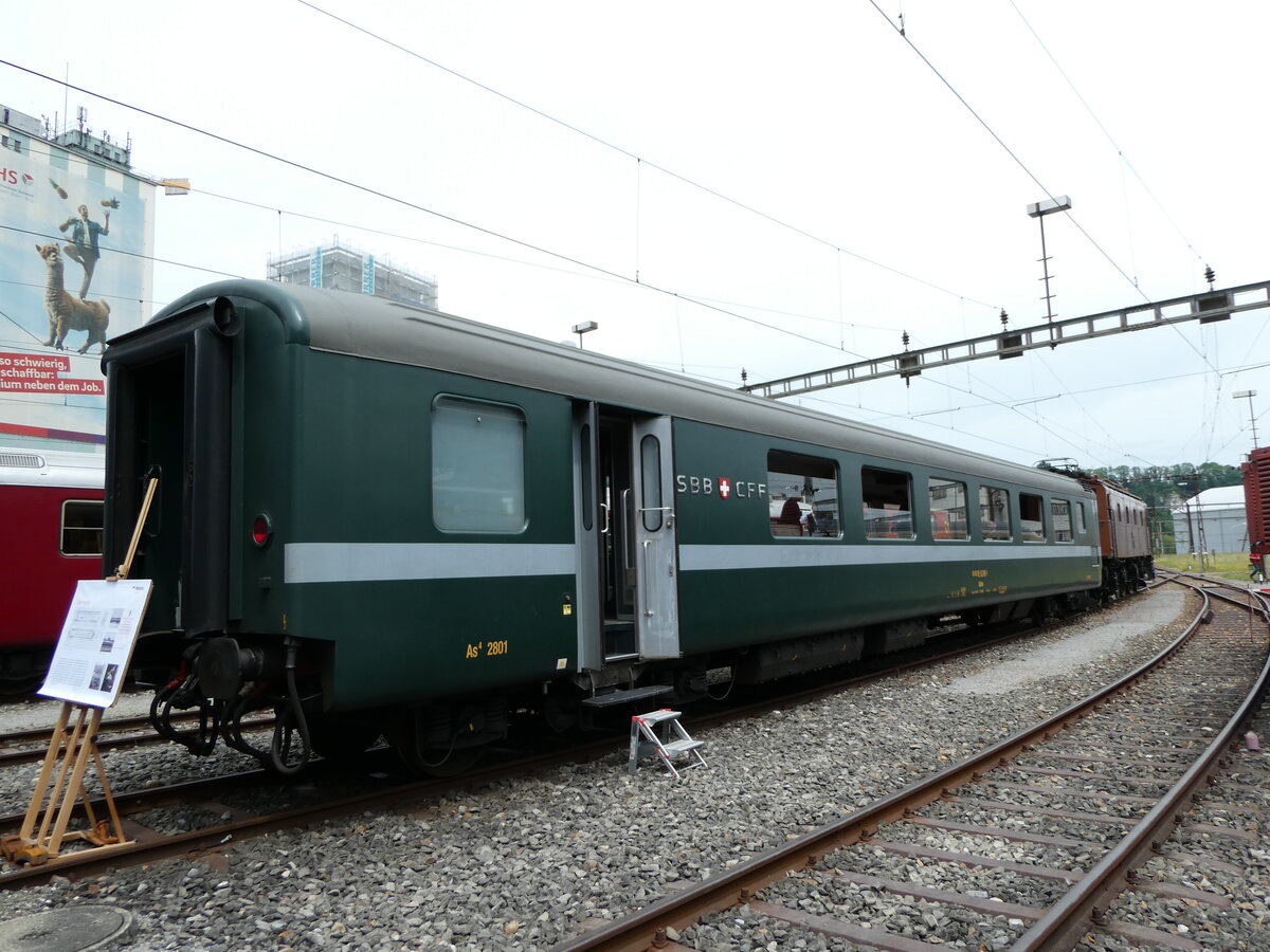 (236'166) - SBB-Personenwagen - Nr. 2801 - am 22. Mai 2022 in Olten, Industriewerk