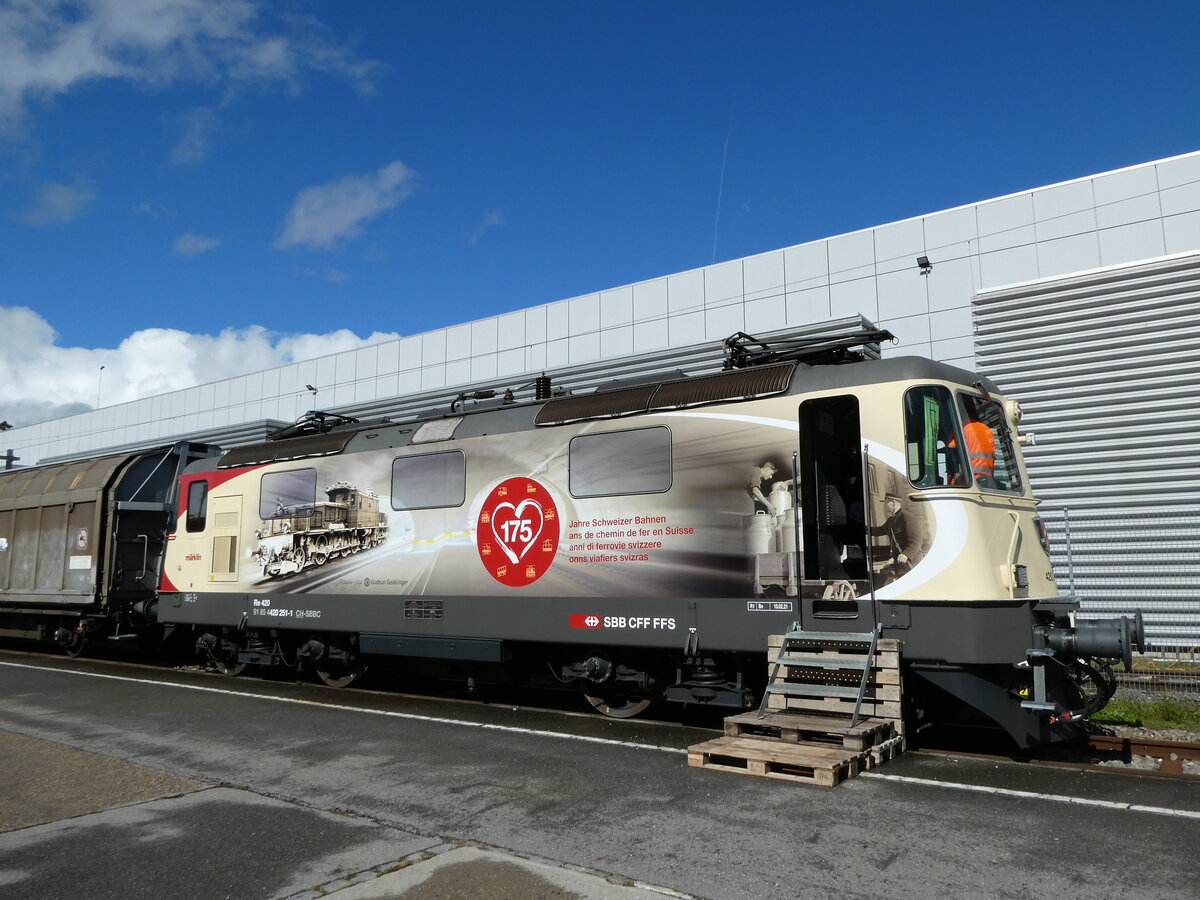 (240'545) - SBB-Lokomotive - Nr. 420'251-1 - am 2. Oktober 2022 in Yverdon, Dpt