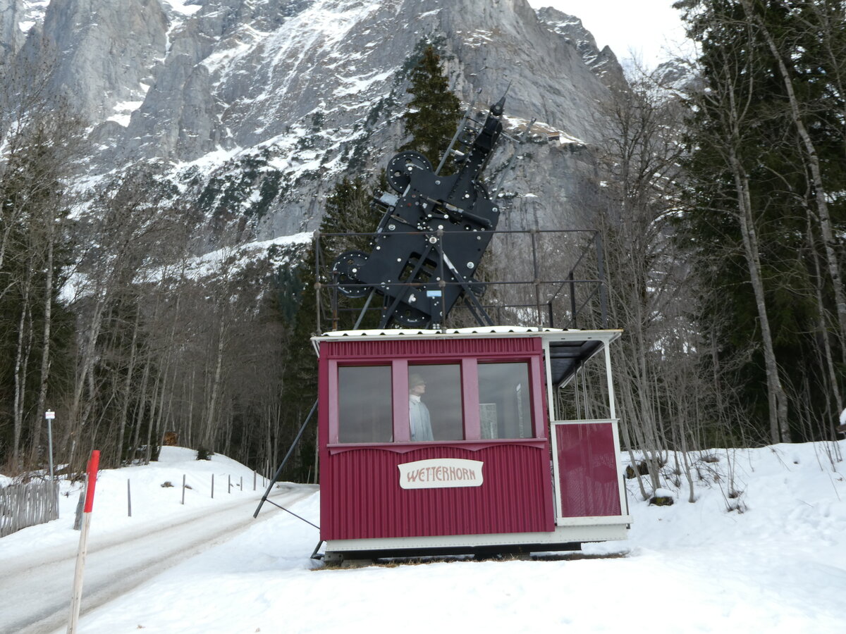 (246'257) - Alter Wetterhornaufzug am 17. Februar 2023 bei Grindelwald