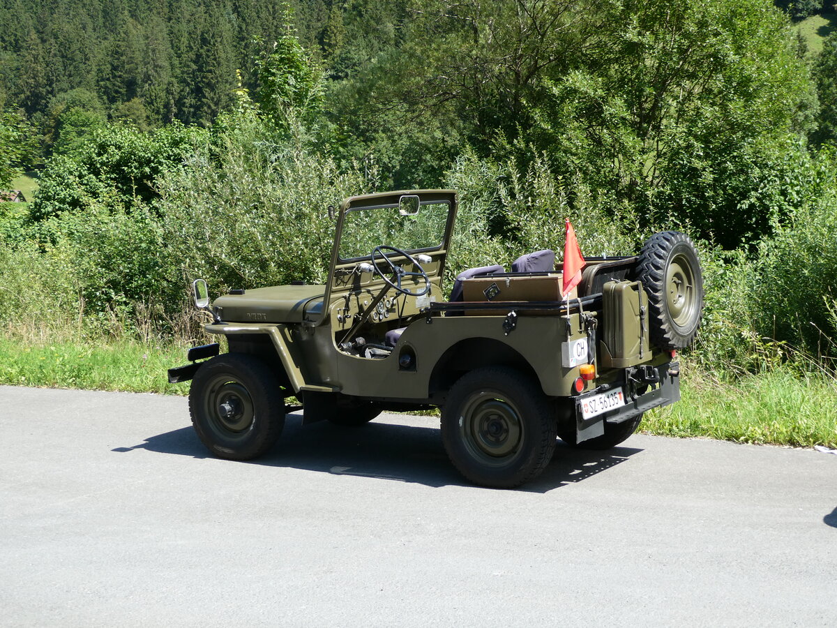(254'026) - Willys - SZ 56'135 - am 19. August 2023 in Hoch-Ybrig, Talstation Weglosen