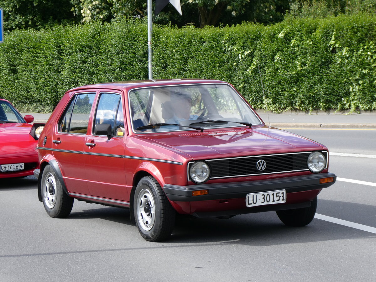 (262'544) - VW-Golf - LU 30'151 - am 18. Mai 2024 in Sarnen, OiO