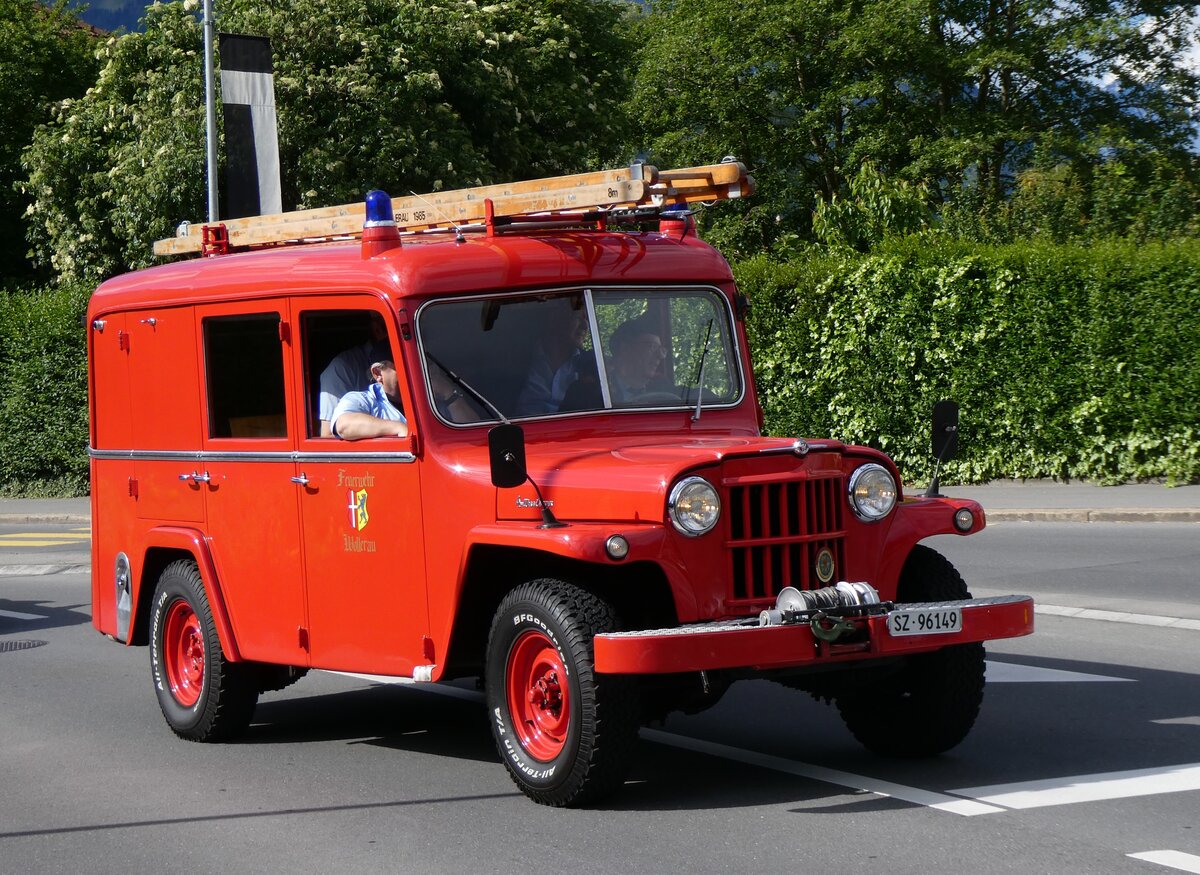 (262'551) - Feuerwehr, Wollerau - SZ 96'149 - Willys am 18. Mai 2024 in Sarnen, OiO