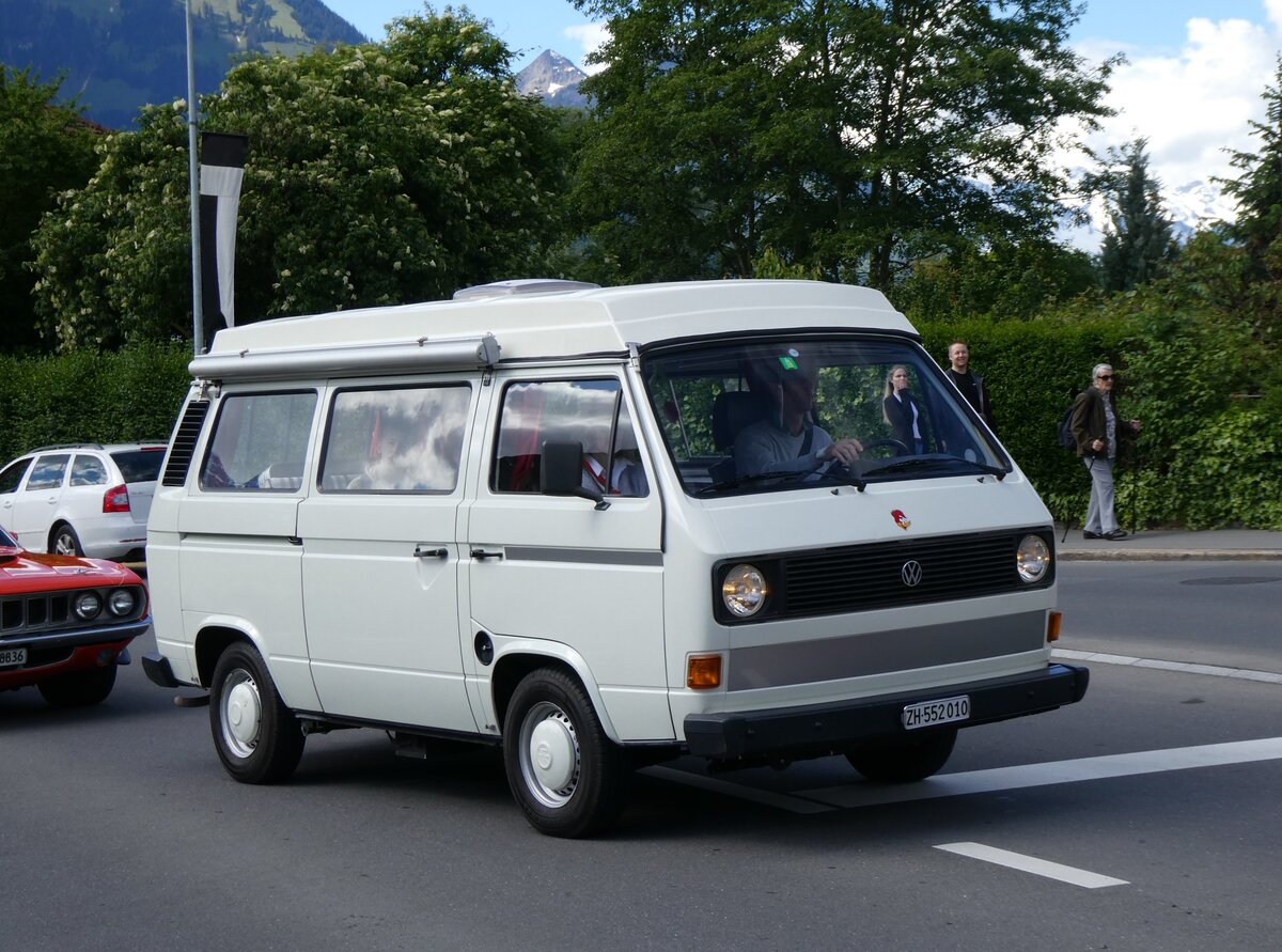 (262'591) - VW-Bus - ZH 552'010 - am 18. Mai 2024 in Sarnen, OiO