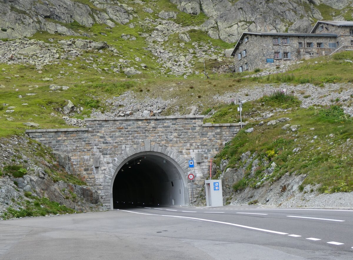 (266'844) - Scheiteltunnel am 8. September 2024 auf dem Sustenpass