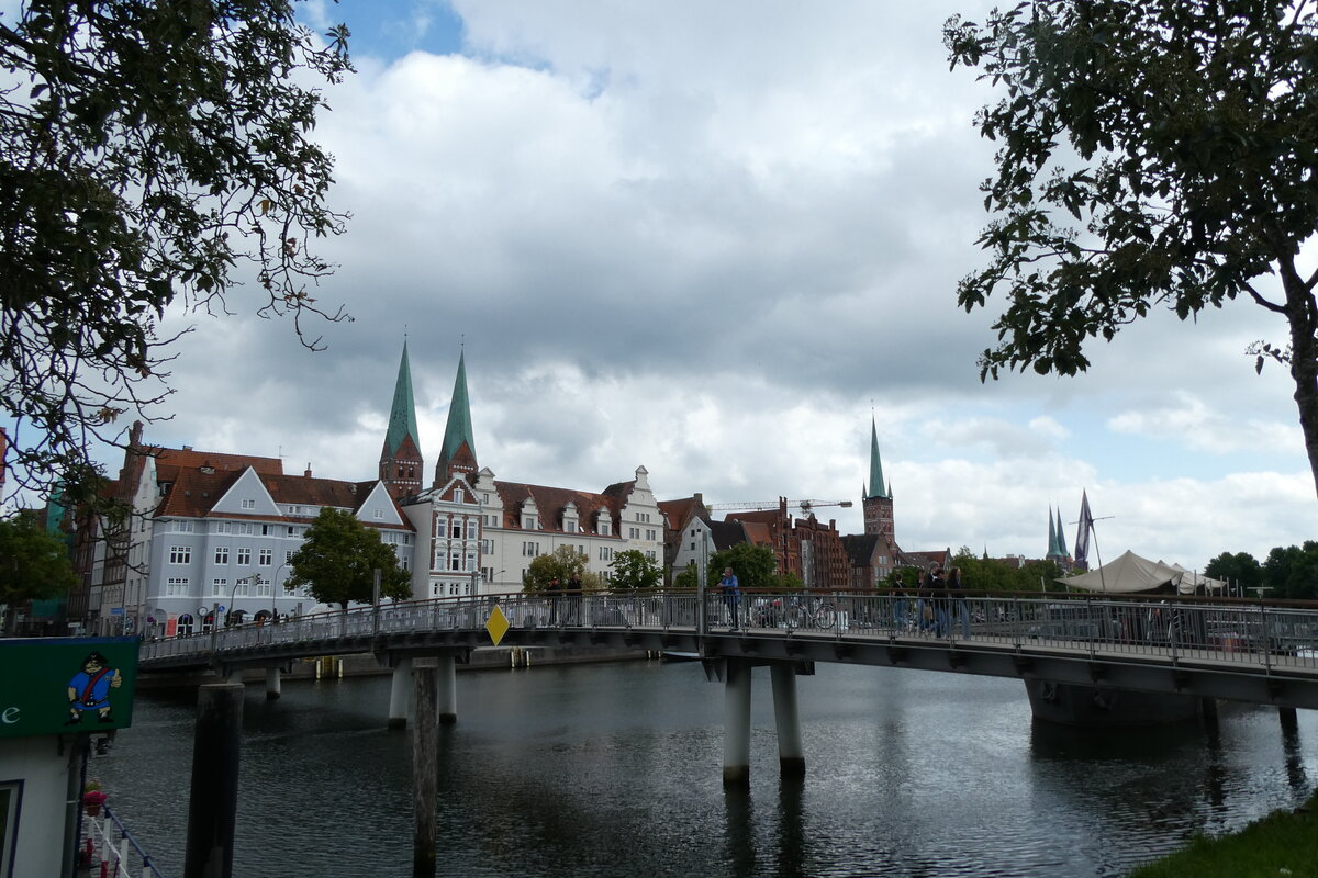 (287'653) - Hansestadt L�beck an der Trave am 7. Juni 2026 mit Br�cke