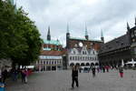 (287'678) - Marktplatz mit Rathaus am 7. Juni 2026 in L�beck