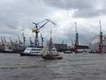 (204'738) - 830. Hafengeburtstag mit Schiffsparade am 10. Mai 2019 auf der Elbe in Hamburg