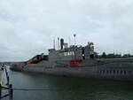 (254'430) - Sowjetisches U-Boot - U 461 - auf dem Peenestrom am 31. August 2023 in Peenemnde