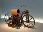 (186'307) - Daimler Reitwagen von 1885 am 12.