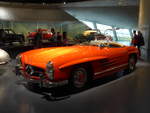 stuttgart/594439/186404---mercedes-benz-300-sl-roadster (186'404) - Mercedes-Benz 300 SL Roadster von 1962 am 12. Dezember 2017 in Stuttgart, Mercedes-Benz Museum