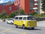Volkswagen/707556/218924---vw-bus---so-40592 (218'924) - VW-Bus - SO 40'592 - am 20. Juli 2020 beim Bahnhof Davos Dorf