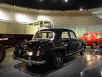 Mercedes/594436/186401---mercedes-benz-180-von-1955 (186'401) - Mercedes-Benz 180 von 1955 am 12. November 2017 in Stuttgart, Mercedes-Benz Museum