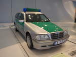 Mercedes/594445/186410---mercedes-benz-c-220-cdi (186'410) - Mercedes-Benz C 220 CDI T-Modell Polizei von 2000 - S 7176 - am 12. November 2017 in Stuttgart, Mercedes-Benz Museum