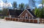 (288'005) - Zwei  Lebkuchenh�user  im Santaclaus Village am 11. Juni 2026 in Rovaniemi