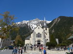 (170'353) - Die Kirche in Chamonix am 5.