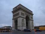 (167'027) - Der unbeleuchtete Arc de Triomphe am 16.
