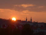 (198'769) - Sonnenuntergang am 19. Oktober 2018 in Praha