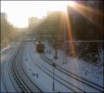 Einsame Lok im Morgenlicht.