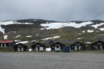 (288'374) - Bumgalows beim Hotel Gildetun am 13. Juni 2026 in S�rstraumen