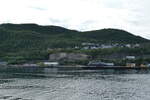 (288'523) - Der Hafen von Harstad am 15.