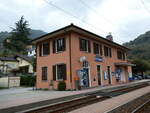 (241'348) - Bahnhof Intragna am 14.