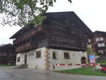 (216'633) - Das Tellenhaus von 1576 am 2. Mai 2020 in Ernen