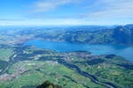 (279'807) - Der Thunersee am 31. August 2025 vom Niesen aus