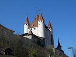 (248'025) - Das Schloss Thun am 5. April 2023