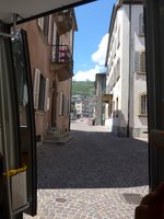 (172'829) - In der Altstadt von Sion am 10. Juli 2016