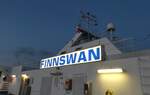 (287'706) - Schriftzug des MS Finnswan am 7. Juni 2026 auf der Ostsee